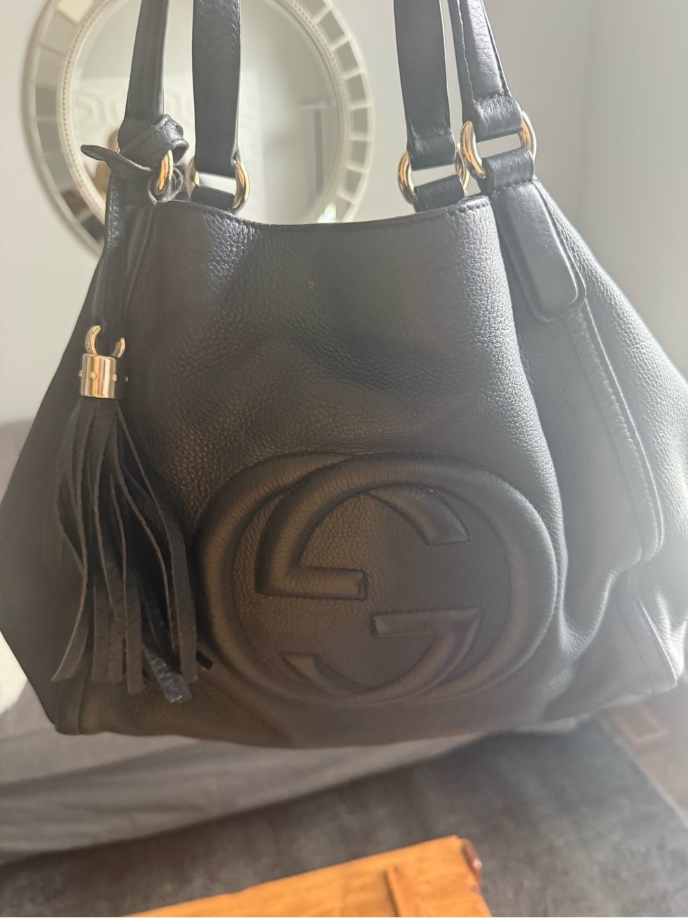 Gucci  navy  Shoulder Bag with Tassel and Interlocking GG soho gucci